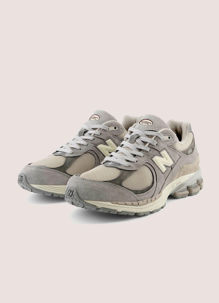 2002R Sneaker - Concrete / Calm Taupe / Slate Grey - Peppermayo